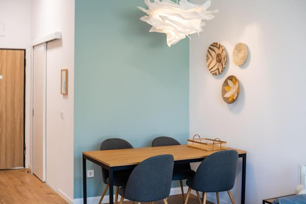 Mycampus 1 Bdrm, Stay 4, Free Parking, Garden, Self Check-In София Экстерьер фото